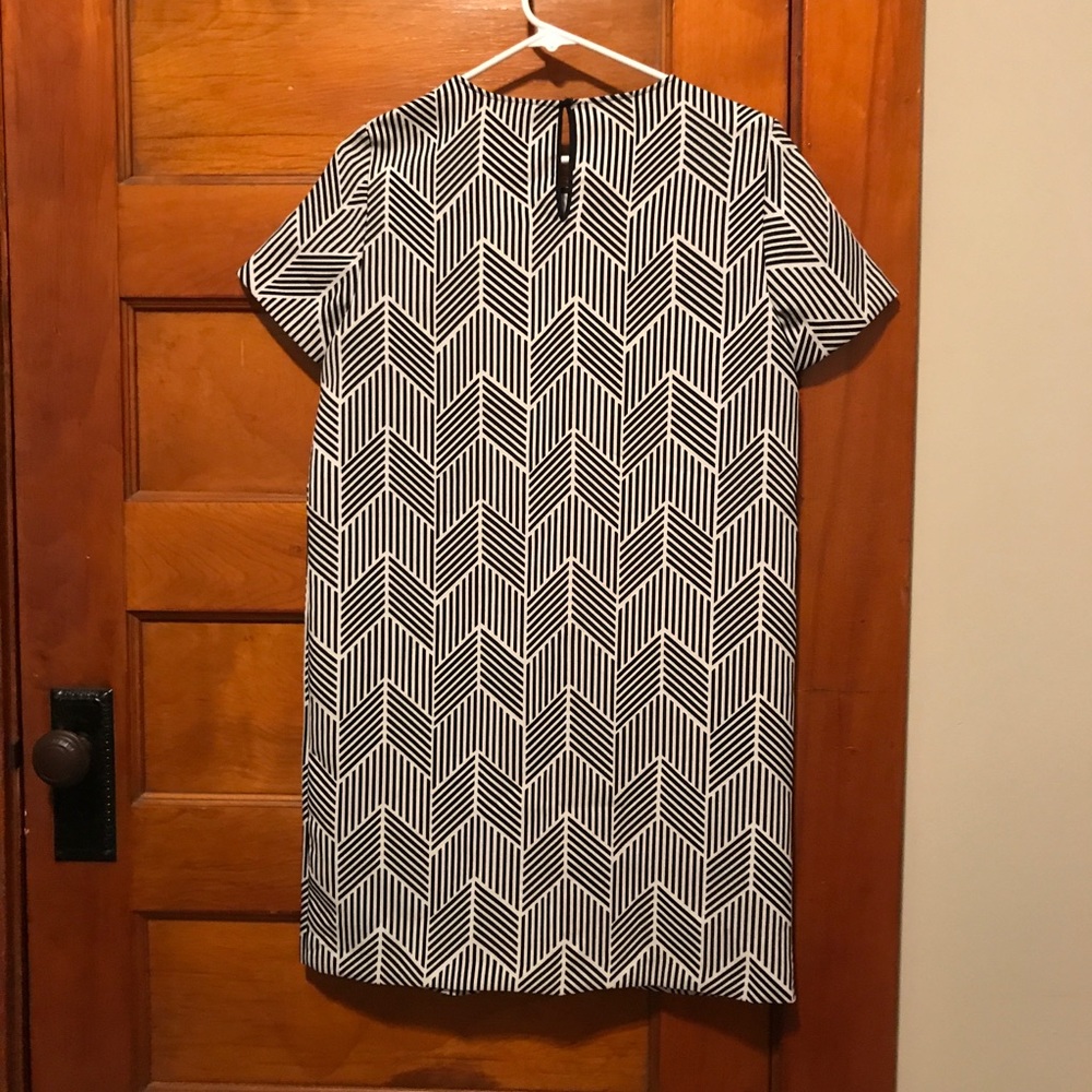 Zara Basic Chevron Shift Dress - image 3